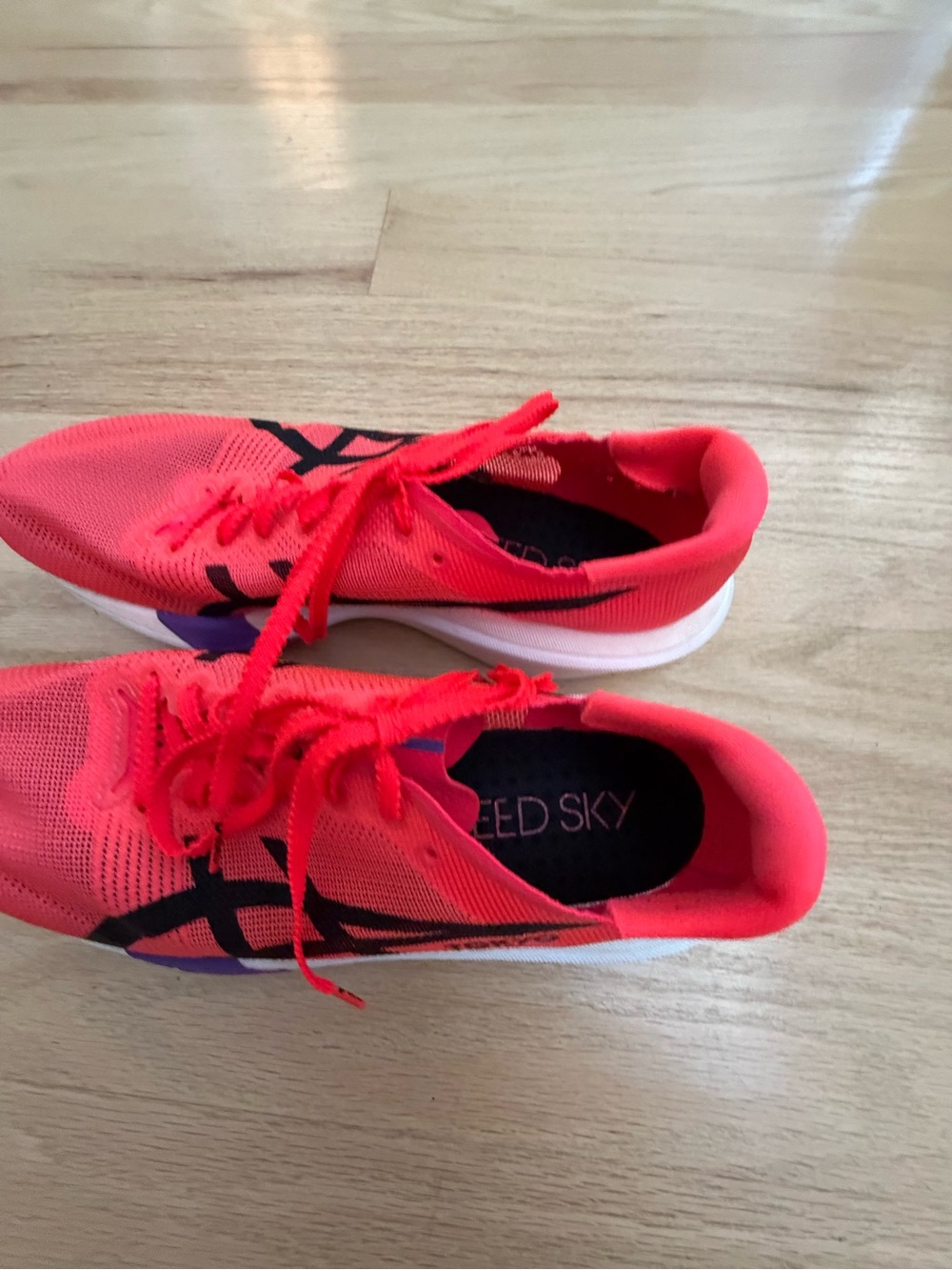 ASICS Men’s Metaspeed Edge Tokyo - Picture 3 of 10